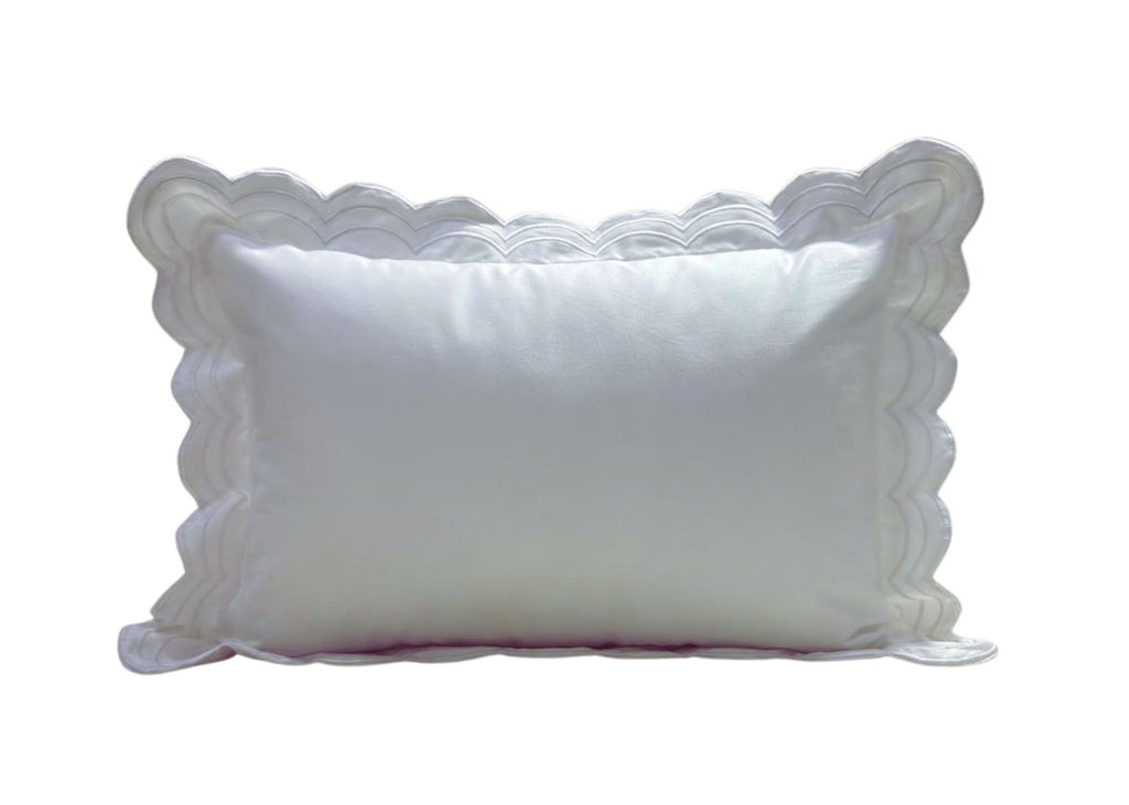 Christy "Scallop Edge" Filled Cushion in White