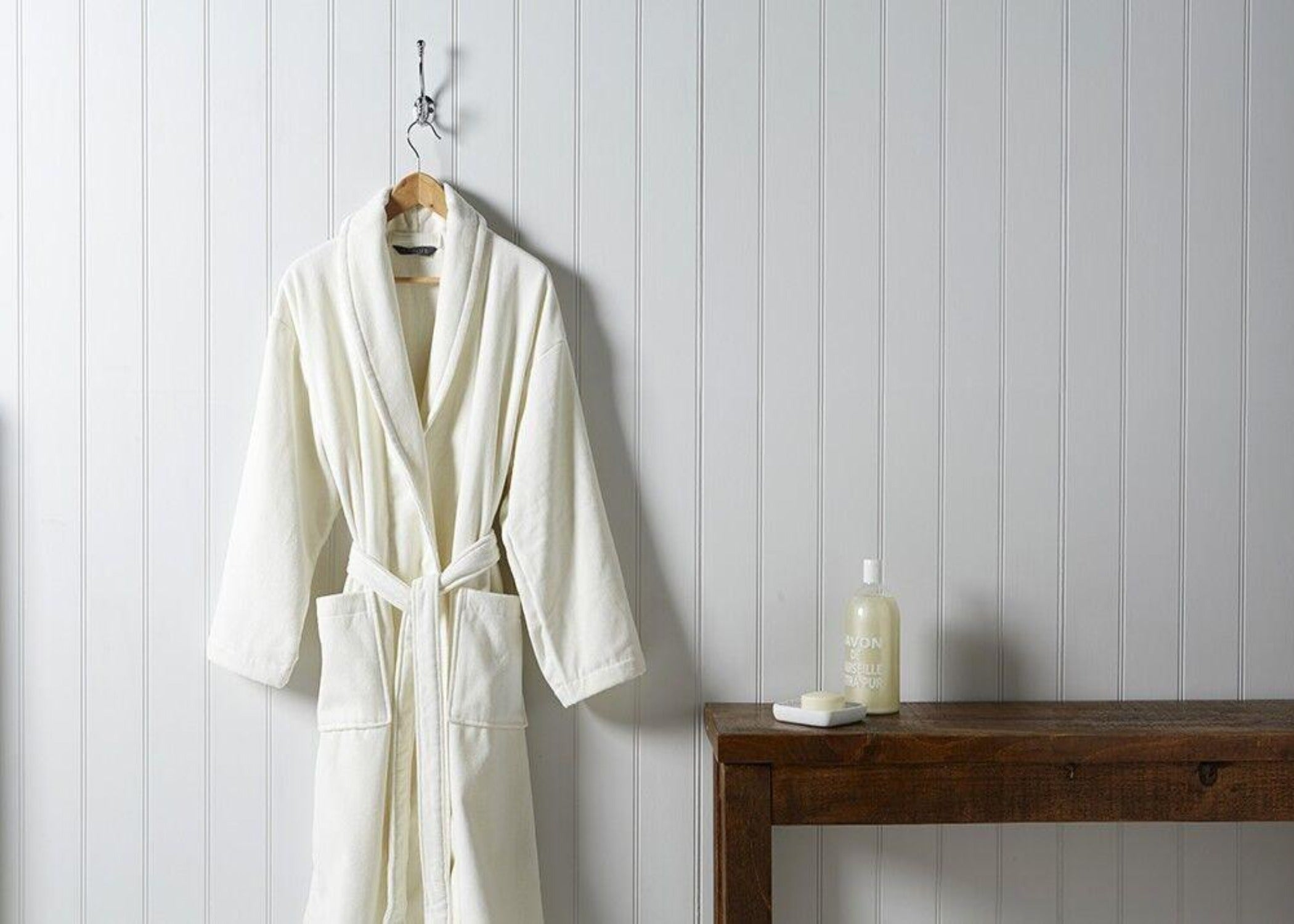 Christy "Supreme Robe" in Cream (Almond)